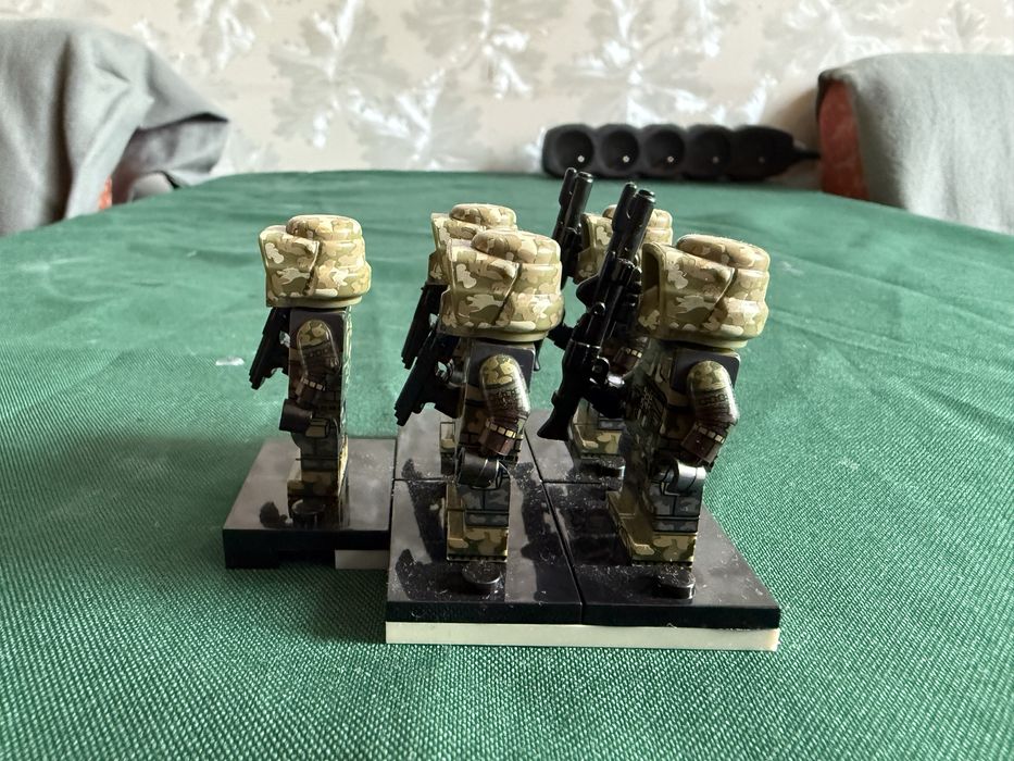 Figurki Star Wars custom komp. z lego