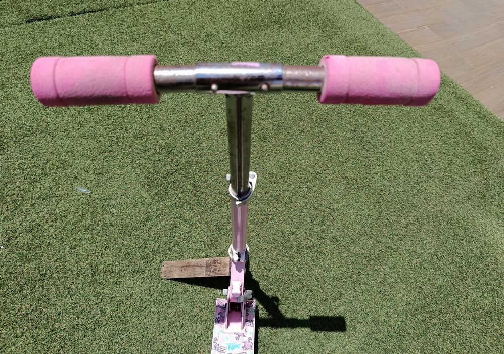 Trotinete Infantil Dobrável Rosa | Pink Foldable Kids Scooter