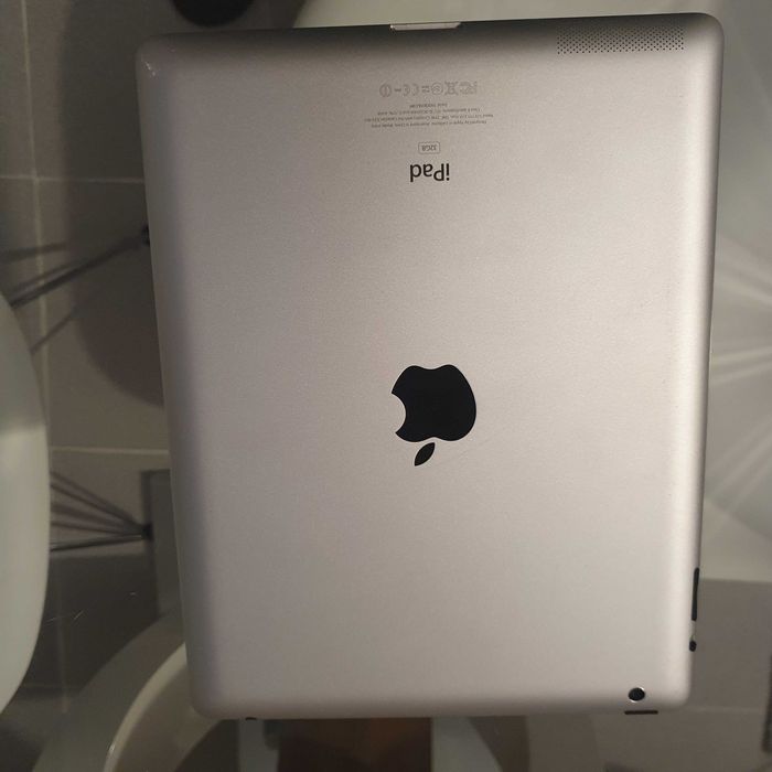 Ipad 32 gigas em muito bom estado