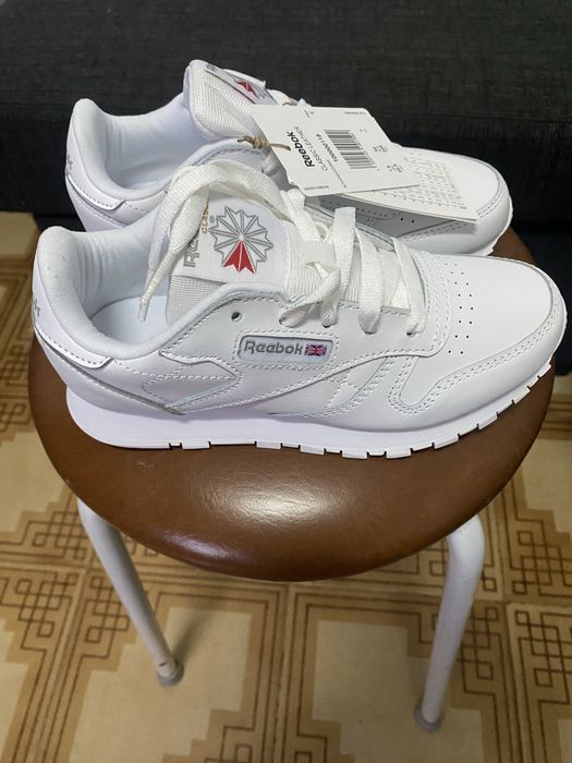 Tenis Reebok novos