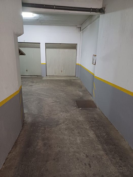 Garagem Alverca c/ mezanine