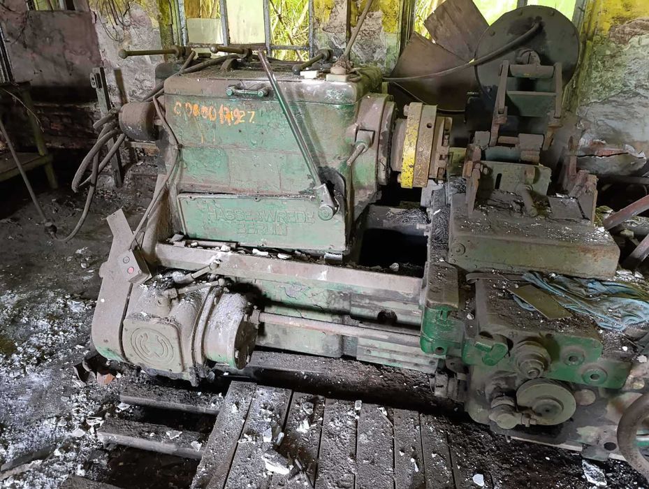 Продам станки б/в Берлін HASSE AND WREDE