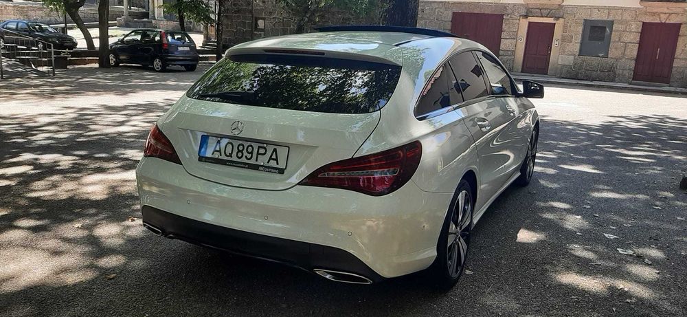 Mercedes Benz  CLA 200d Shooting Brake Night