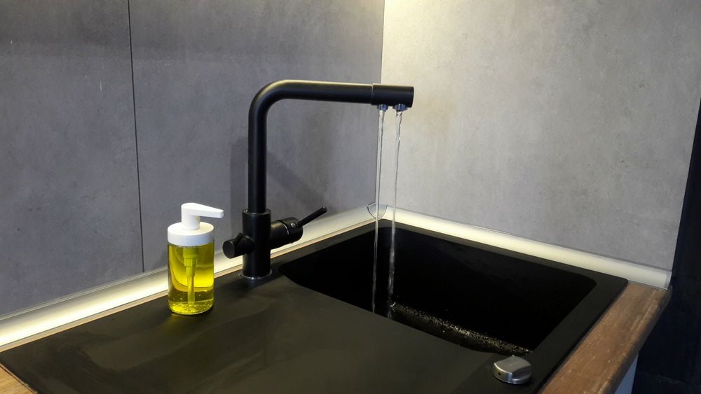 Style. Нова стильна квартира-студія біля парку Відродження, подобово