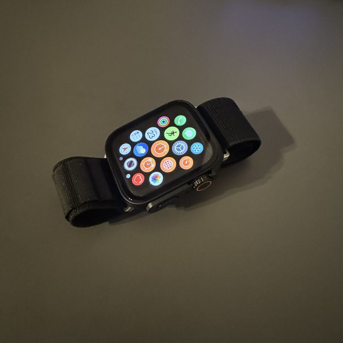 Apple Watch SE 44mm GPS Ultra