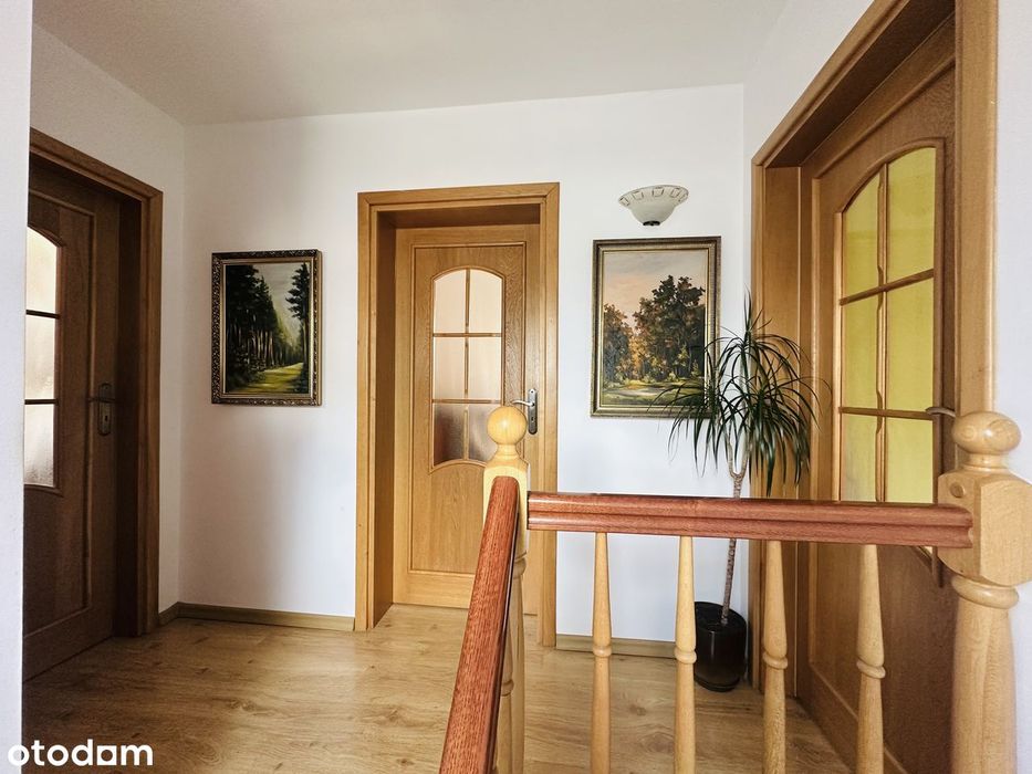 Gościcino- Wolnostojący dom w pobliżu lasu/5pokoi/domek gospodarczy