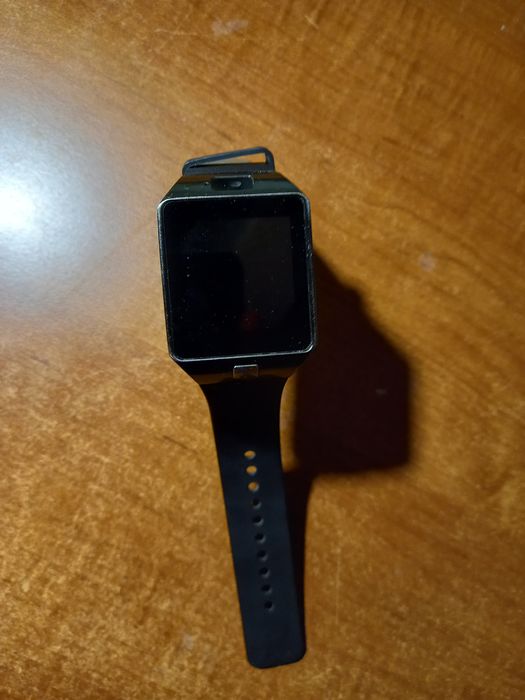 Smartwatch czarny
