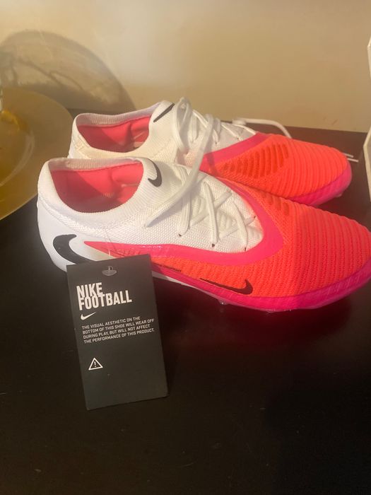Chuteira Nike Phantom tamanho 39 Elite AG