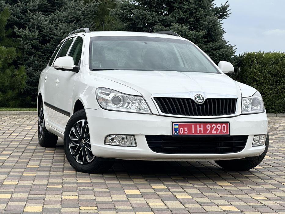 Шкода Октавія  2013 рік 1,6 бензин MPI + ГБО4 механіка Skoda Octavia A5 октавия