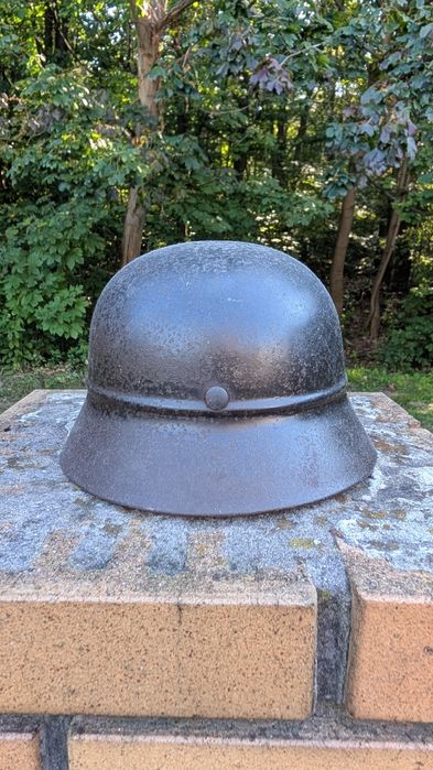 Hełm niemiecki Stahlhelm M40 Luftschutz EF 64 - beaded
