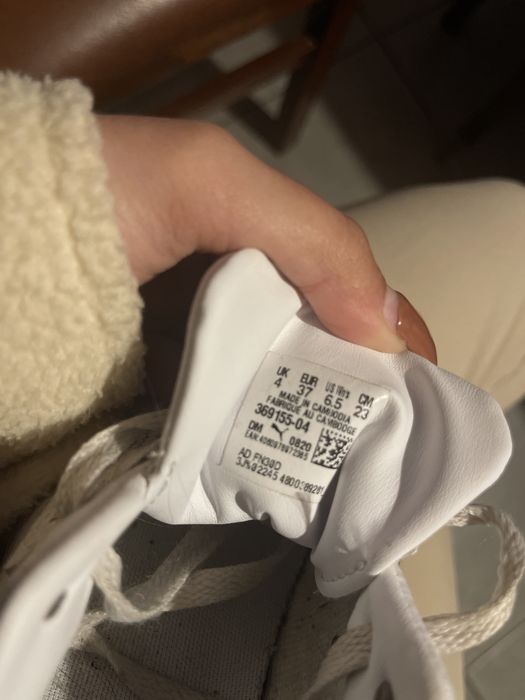 Sapatilhas brancas puma