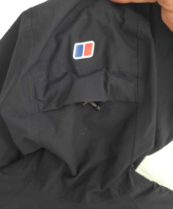 Berghaus куртка на мембране hydroshell