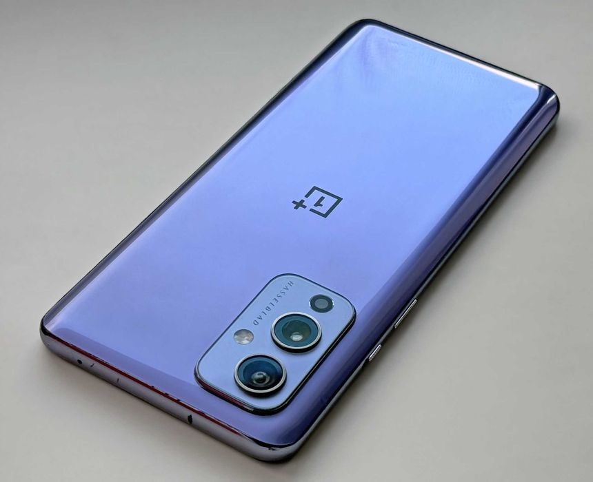 OnePlus 9 5G LE2111 12/256GB, 50 МП, Snapdragon 888, Amoled 120 Гц NFC