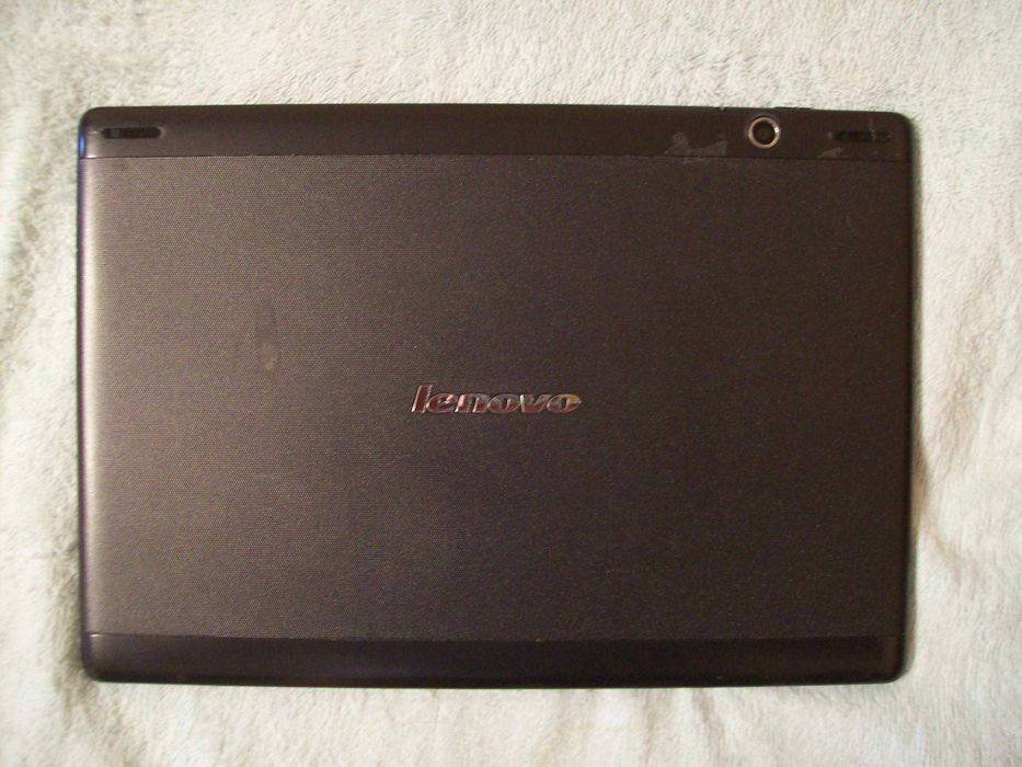 Tablet Lenovo 6000 H. Z klawiaturą. Praktyczny mini laptop. 2 w 1.