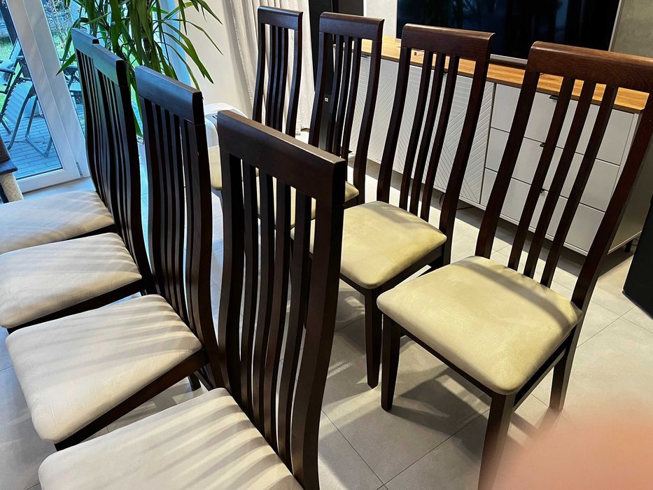 krzesła drewniane tapicerowane - 8 sztuk