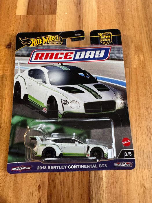 Hot Wheels Premium Car Culture Race Day 2018 BENTLEY CONTINENTAL GT3