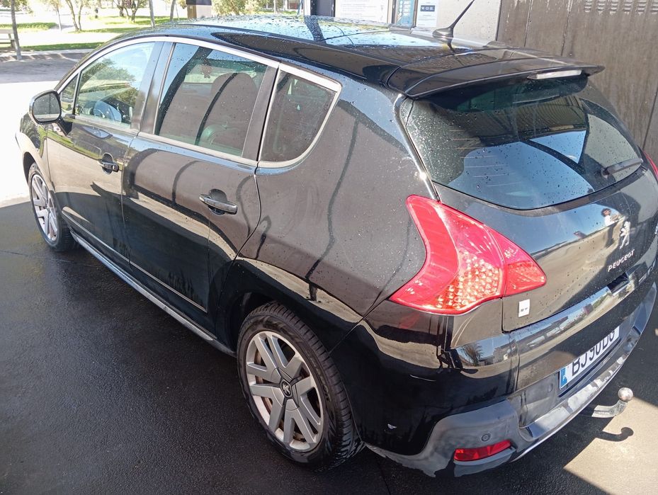 Carro Peugeot 3008