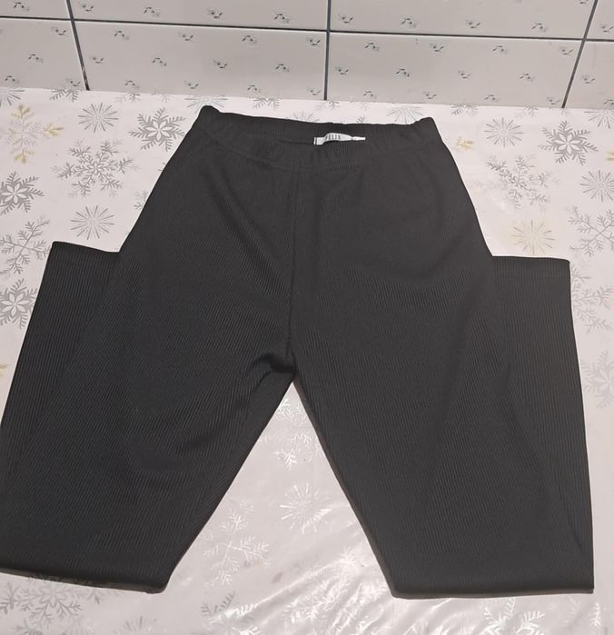 Legginsy czarny rozmiar s-m