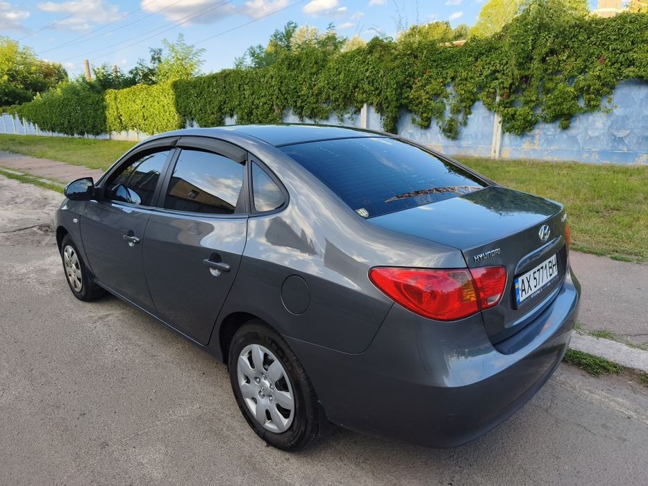 Hyundai Elantra HD