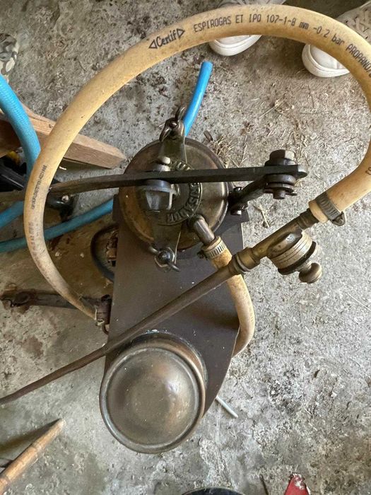 Máquina de sulfatar em latão (funcional)