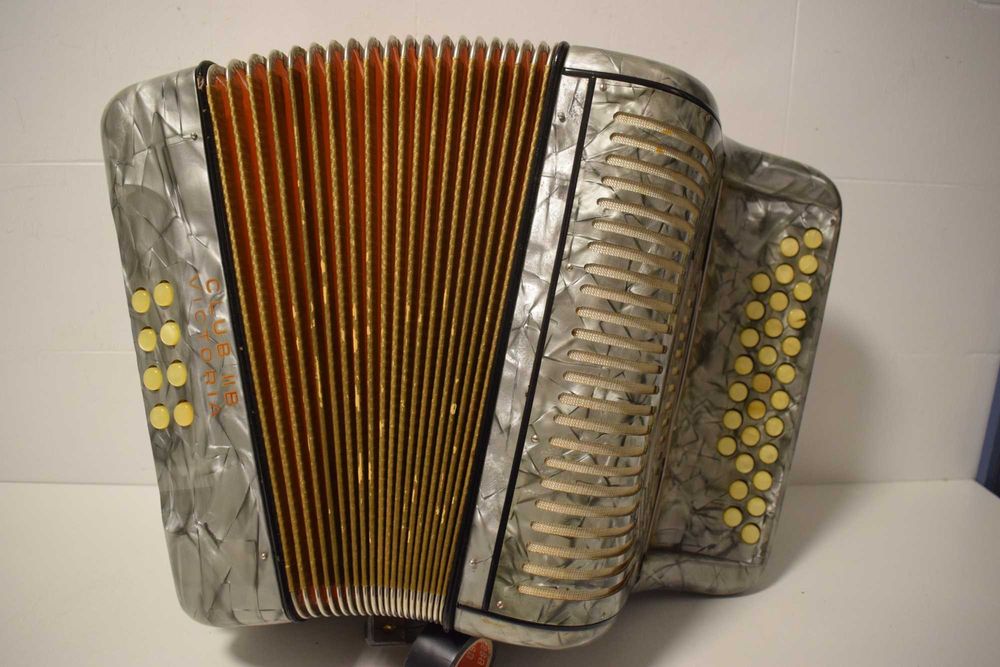 Concertina hohner club IIb Victoria 2 Voz. C. N 61