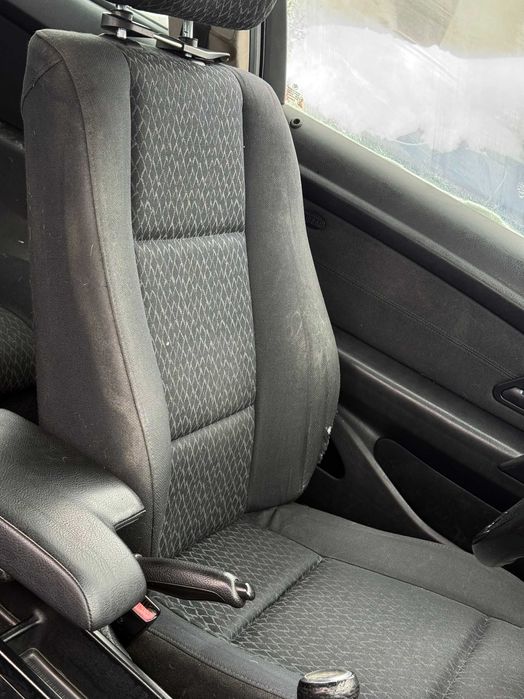 fotele BMW e46 compact EU - komplet przód + kanapa tył + 4 boczki
