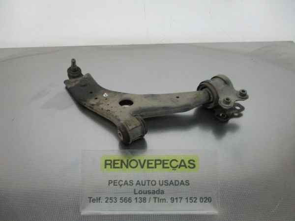 Braço de suspensão frente direito FORD Focus II (DA_)