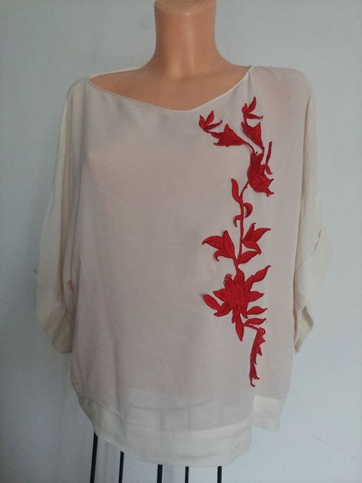 Biała bluzeczka overside Zara