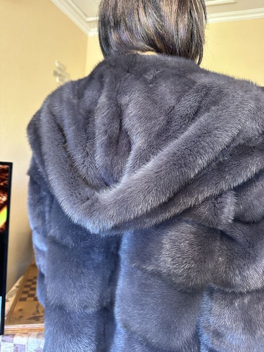 Рр 48.  Норковая шуба ‘сирень’ Италия! !