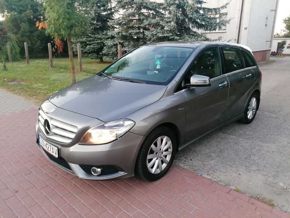 MERCEDES-BENZ  B180 1.8 CDI KLIMATRONIK nawigacja czujniki cofania parkowania zarejestrowany prywatne auto w pięknym stanie