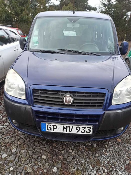 Funkcjonalny Doblo II 1,9JTD 120 KM 2009 5,0 l/100km oszczędny pakowny