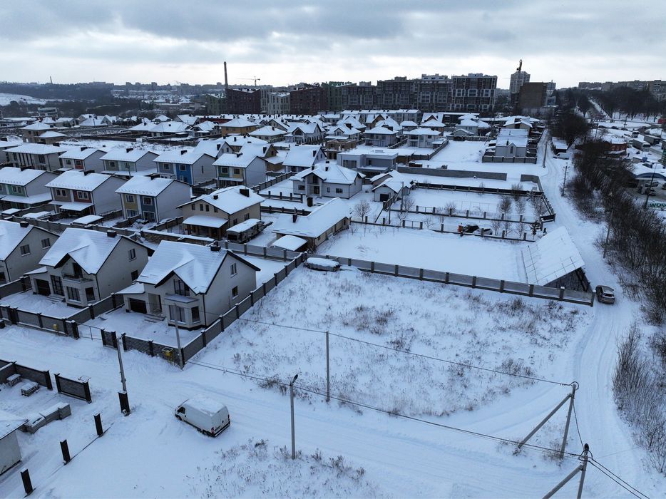 Продам земельну ділянку-  Райсткий Сад.(300 м від АТБ)