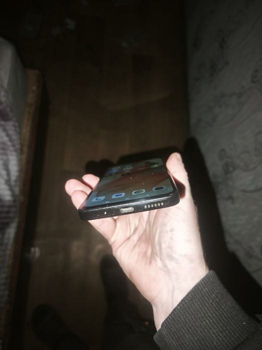 Продам Redmi 12 12/256