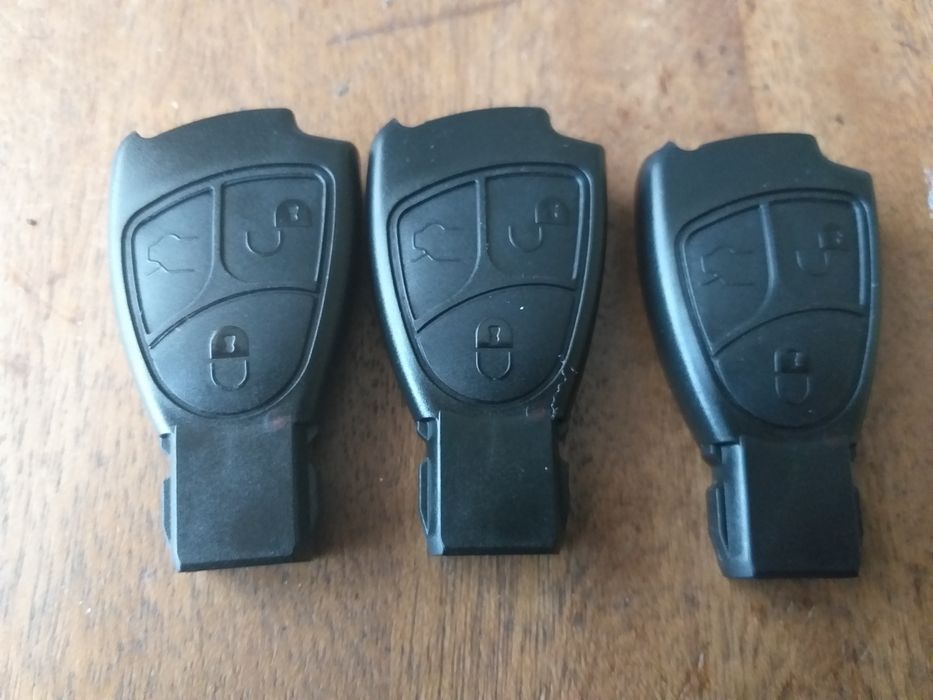 Корпус облуда ключ мерседес 2 і 3  кнопки a c e s Vito