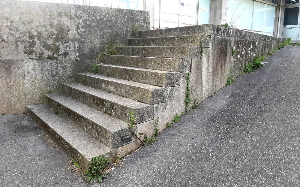 Limpezas a Jato de Água a Alta Pressão, desentupimentos. On Pressure