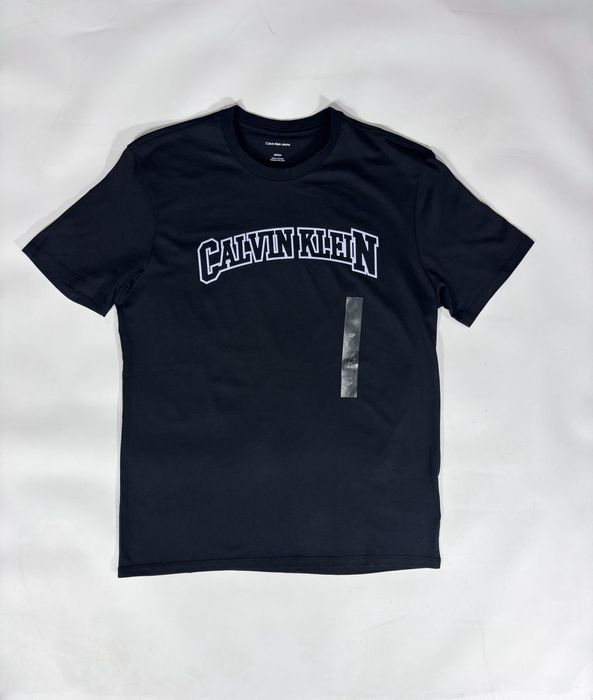 Футболка  Calvin Klein  ОРИГІНАЛ    S  M   L