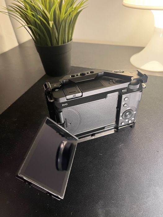 SONY ZV-E1 full frame