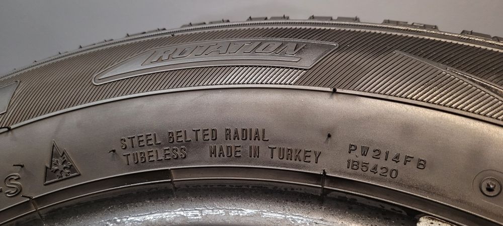 Шини 215/55 R16 FALKEN Eurowinter резина Зима колеса гума з Німеччини