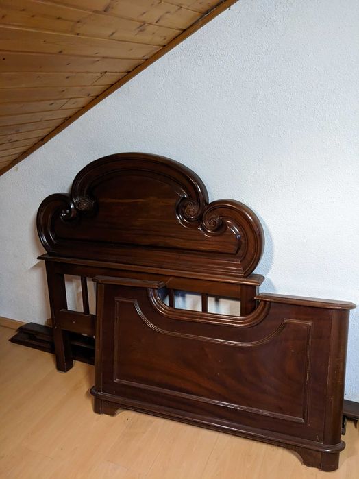 Cama de solteiro mogno macico