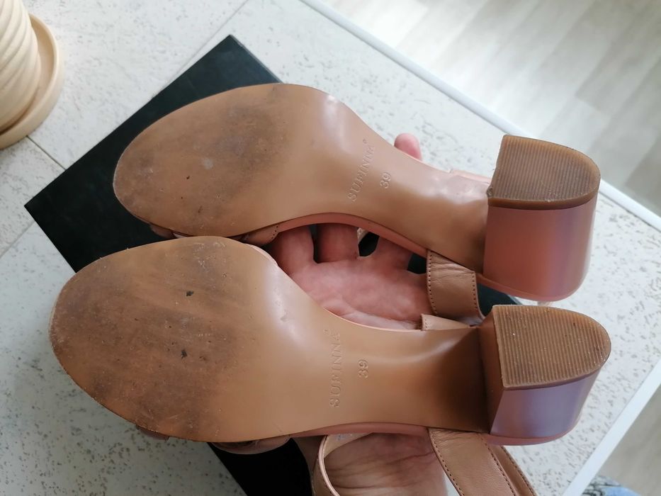 Босоніжки АГОНЬ! Пудра, нат шкірв, 39р Sufinna (Туреччина) б/у