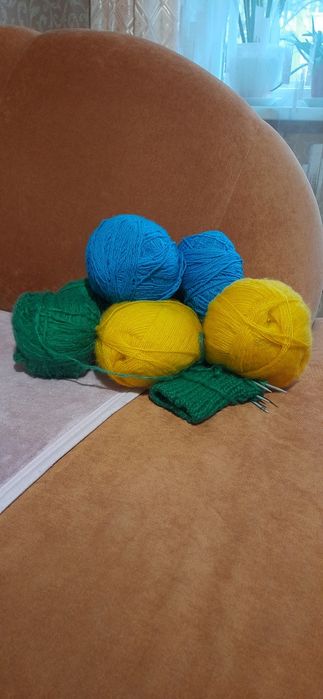 Нитки для ЗСУ прийму в дар