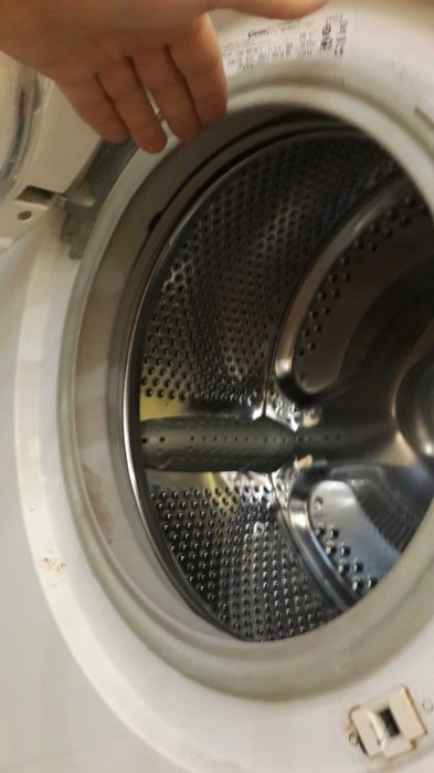 Стиральная машинка под ремонт ,  Electrolux 6kg 1000RPM