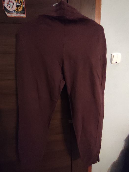 Sprzedam spodnie dresowe Adidas