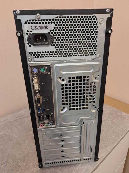 Продам офісний системний блок на Pentium G3258