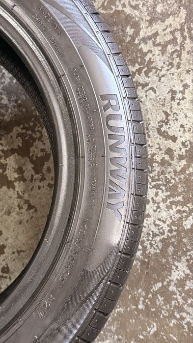 Pneus 185/55r15 Runway Enouro HP com 85% piso