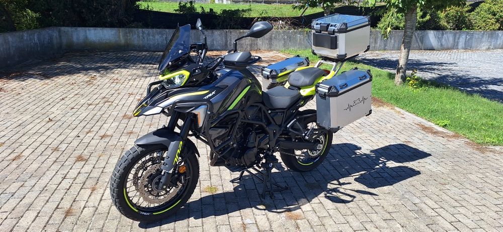 Benelli TRK 702X