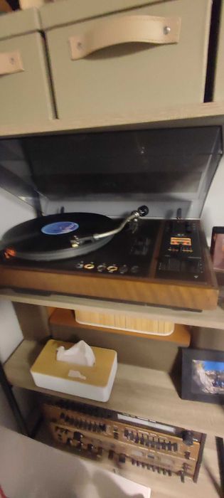 gramofon Unitra Fonika Daniel ze wzmacniaczem