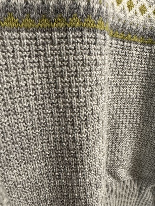 Sweterek sweter we wzory norweskie wełniany 100% wełna golf na zamek S