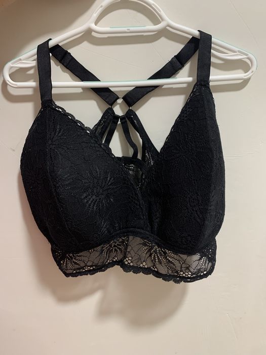 Бюстгалтер чорного кольору