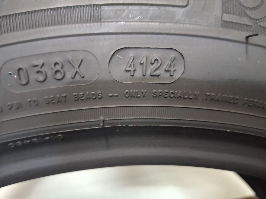 NOWE opony Michelin Agilis 215/60R17C [104/102 H] 2024r!  Wysyłka